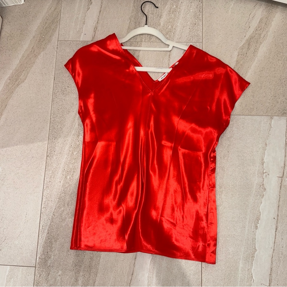 ❤️❤️Helmut Lang Size 0 blouse- accepting offers!!!!!❤️❤️